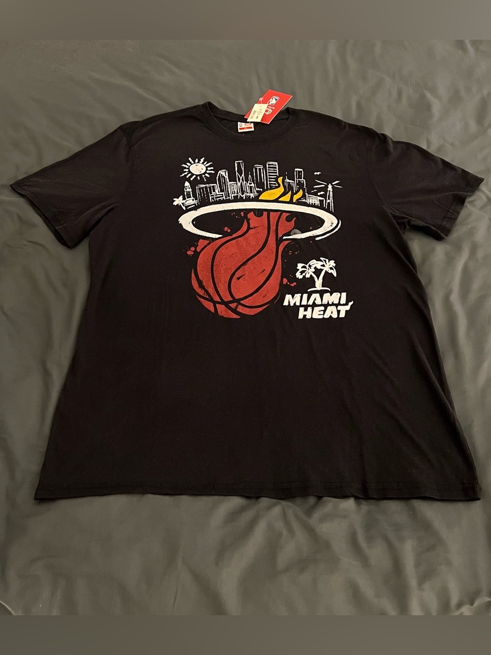 Miami Heat NBA Graphic t-shirt New